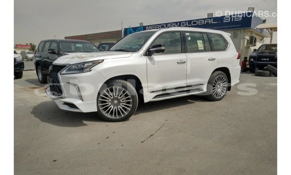Acheter Import Voiture Lexus LX Blanc à Import - Dubai, Central Acheter Import Voiture Lexus LX Blanc à Import - Dubai, Central