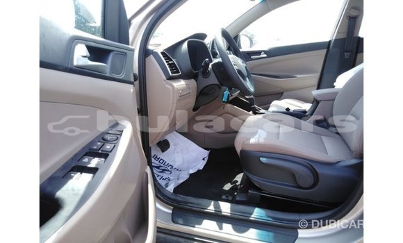 Buy Import Hyundai Tucson Grey Car in Import - Dubai in Central Buy Import Hyundai Tucson Grey Car in Import - Dubai in Central