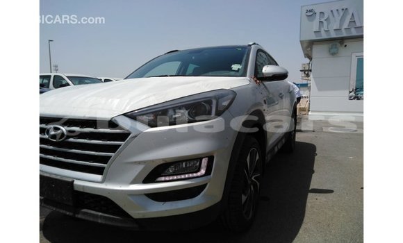 Buy Import Hyundai Tucson Grey Car in Import - Dubai in Central Buy Import Hyundai Tucson Grey Car in Import - Dubai in Central