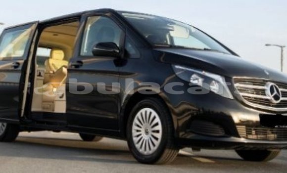Buy Import Mercedes-Benz 250 Black Car in Import - Dubai in Central