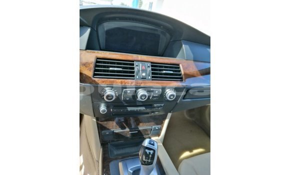 Buy Import BMW X1 White Car in Import - Dubai in Central Buy Import BMW X1 White Car in Import - Dubai in Central