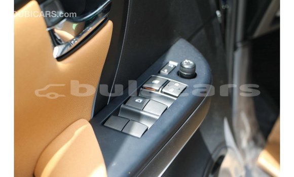Acheter Import Voiture Toyota Fortuner Noir à Import - Dubai, Central Acheter Import Voiture Toyota Fortuner Noir à Import - Dubai, Central