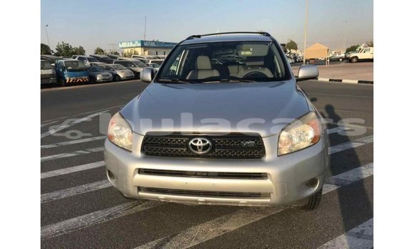 Buy Import Toyota 4Runner Grey Car in Import - Dubai in Central Buy Import Toyota 4Runner Grey Car in Import - Dubai in Central