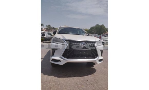Acheter Import Voiture Lexus LX Blanc à Import - Dubai, Central Acheter Import Voiture Lexus LX Blanc à Import - Dubai, Central