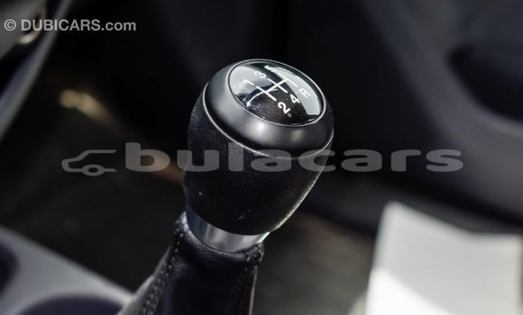 Acheter Import Voiture Ford Ranger Blanc à Import - Dubai, Central Acheter Import Voiture Ford Ranger Blanc à Import - Dubai, Central