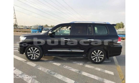 Buy Import Toyota Land Cruiser Black Car in Import - Dubai in Central Buy Import Toyota Land Cruiser Black Car in Import - Dubai in Central