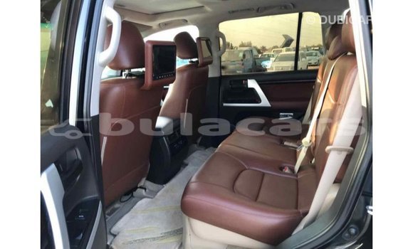 Buy Import Toyota Land Cruiser Black Car in Import - Dubai in Central Buy Import Toyota Land Cruiser Black Car in Import - Dubai in Central