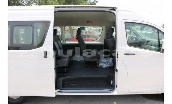 Buy Import Toyota Hiace White Car in Import - Dubai in Central Buy Import Toyota Hiace White Car in Import - Dubai in Central