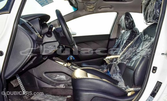 Buy Import Kia Cerato White Car in Import - Dubai in Central Buy Import Kia Cerato White Car in Import - Dubai in Central