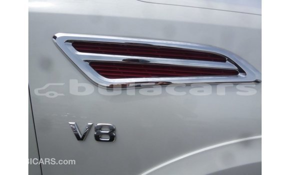 Acheter Import Voiture Nissan Patrol Blanc à Import - Dubai, Central Acheter Import Voiture Nissan Patrol Blanc à Import - Dubai, Central