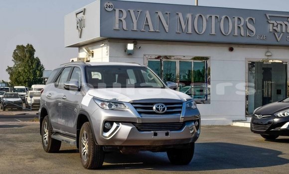 Buy Import Toyota Fortuner Grey Car in Import - Dubai in Central Buy Import Toyota Fortuner Grey Car in Import - Dubai in Central