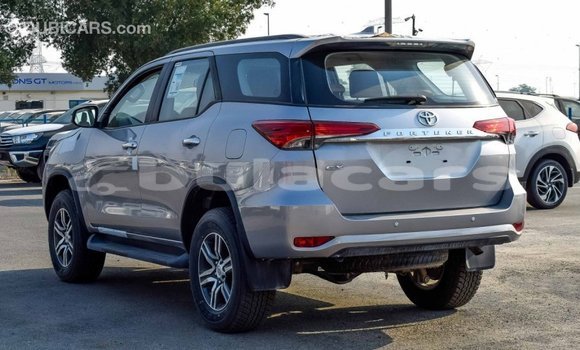 Buy Import Toyota Fortuner Grey Car in Import - Dubai in Central Buy Import Toyota Fortuner Grey Car in Import - Dubai in Central