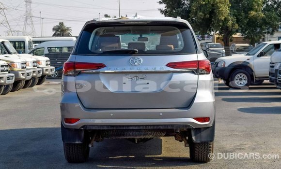 Buy Import Toyota Fortuner Grey Car in Import - Dubai in Central Buy Import Toyota Fortuner Grey Car in Import - Dubai in Central