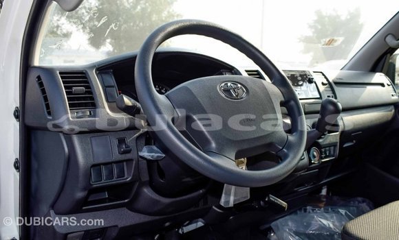 Buy Import Toyota Hiace White Car in Import - Dubai in Central Buy Import Toyota Hiace White Car in Import - Dubai in Central