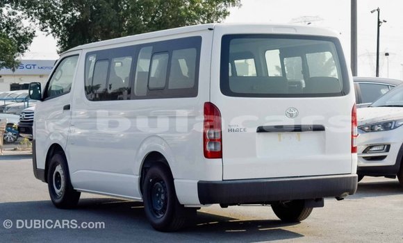 Buy Import Toyota Hiace White Car in Import - Dubai in Central Buy Import Toyota Hiace White Car in Import - Dubai in Central