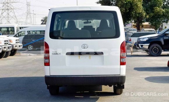 Buy Import Toyota Hiace White Car in Import - Dubai in Central Buy Import Toyota Hiace White Car in Import - Dubai in Central