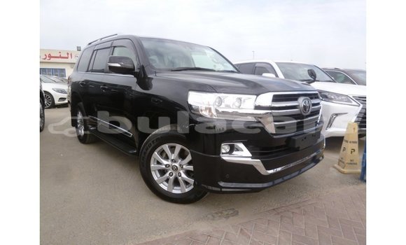 Buy Import Toyota Land Cruiser Black Car in Import - Dubai in Central Buy Import Toyota Land Cruiser Black Car in Import - Dubai in Central