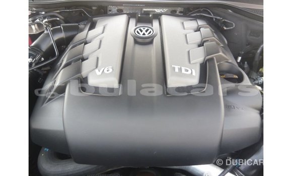 Buy Import Volkswagen Touareg Black Car in Import - Dubai in Central Buy Import Volkswagen Touareg Black Car in Import - Dubai in Central