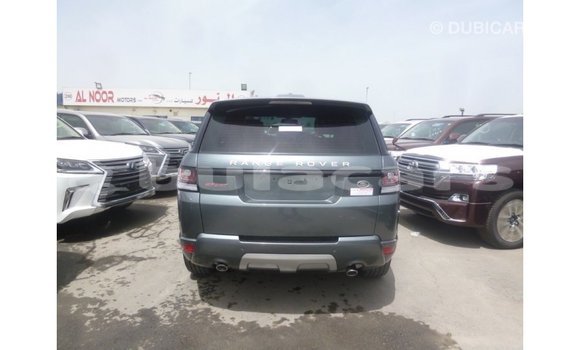 Buy Import Land Rover Range Rover Green Car in Import - Dubai in Central Buy Import Land Rover Range Rover Green Car in Import - Dubai in Central
