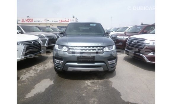 Buy Import Land Rover Range Rover Green Car in Import - Dubai in Central Buy Import Land Rover Range Rover Green Car in Import - Dubai in Central