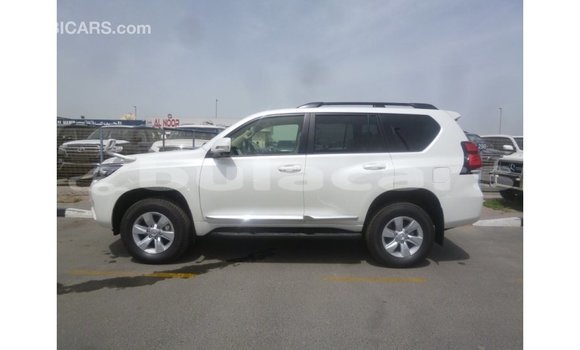 Buy Import Toyota Prado White Car in Import - Dubai in Central Buy Import Toyota Prado White Car in Import - Dubai in Central