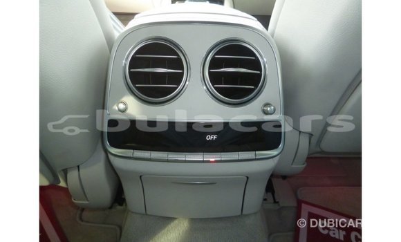 Acheter Import Voiture Mercedes-Benz 190 Gris à Import - Dubai, Central Acheter Import Voiture Mercedes-Benz 190 Gris à Import - Dubai, Central