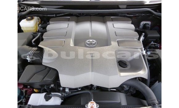 Buy Import Toyota Land Cruiser Other Car in Import - Dubai in Central Buy Import Toyota Land Cruiser Other Car in Import - Dubai in Central