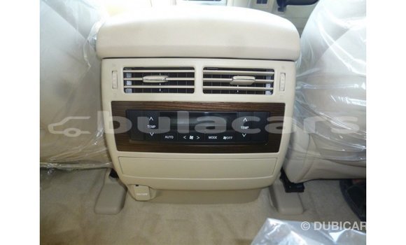 Buy Import Toyota Land Cruiser White Car in Import - Dubai in Central Buy Import Toyota Land Cruiser White Car in Import - Dubai in Central