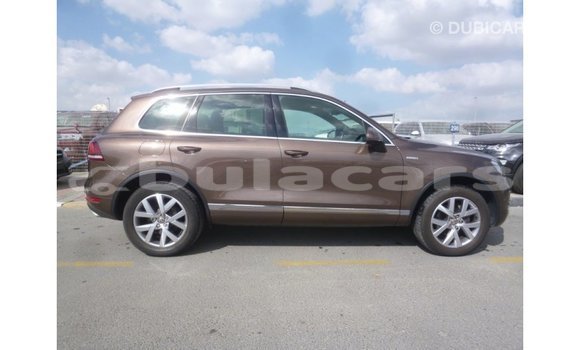 Buy Import Volkswagen Touareg Brown Car in Import - Dubai in Central Buy Import Volkswagen Touareg Brown Car in Import - Dubai in Central