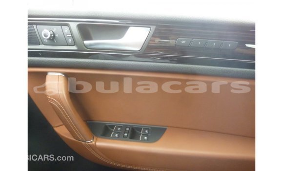 Buy Import Volkswagen Touareg Brown Car in Import - Dubai in Central Buy Import Volkswagen Touareg Brown Car in Import - Dubai in Central