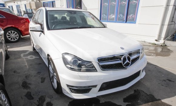 Buy Import Mercedes-Benz 200 White Car in Import - Dubai in Central Buy Import Mercedes-Benz 200 White Car in Import - Dubai in Central