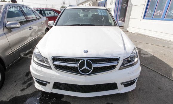 Buy Import Mercedes-Benz 200 White Car in Import - Dubai in Central Buy Import Mercedes-Benz 200 White Car in Import - Dubai in Central