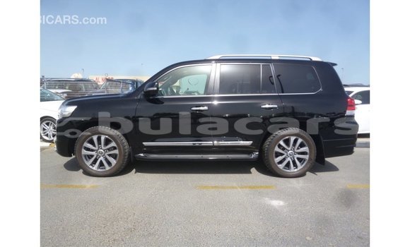 Buy Import Toyota Land Cruiser Black Car in Import - Dubai in Central Buy Import Toyota Land Cruiser Black Car in Import - Dubai in Central