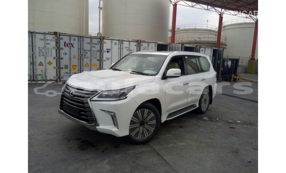 Acheter Import Voiture Lexus LX Blanc à Import - Dubai, Central Acheter Import Voiture Lexus LX Blanc à Import - Dubai, Central