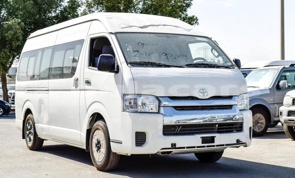 Buy Import Toyota Hiace White Car in Import - Dubai in Central Buy Import Toyota Hiace White Car in Import - Dubai in Central