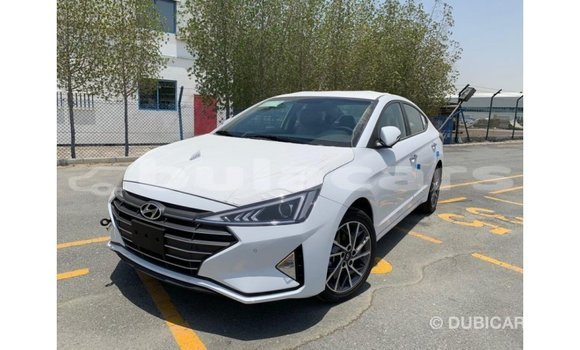 Buy Import Hyundai Elantra White Car in Import - Dubai in Central Buy Import Hyundai Elantra White Car in Import - Dubai in Central