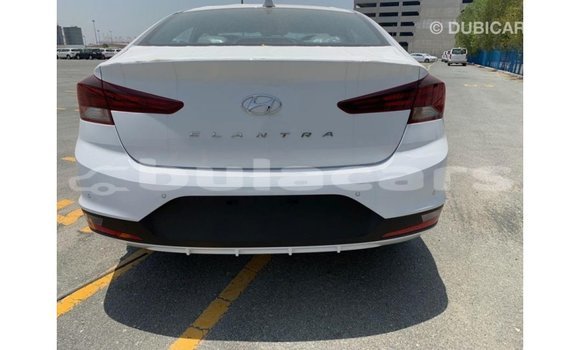 Buy Import Hyundai Elantra White Car in Import - Dubai in Central Buy Import Hyundai Elantra White Car in Import - Dubai in Central