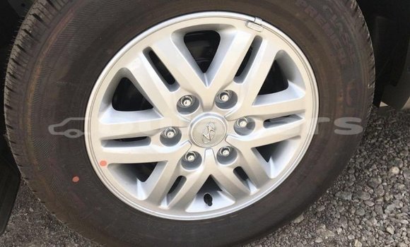 Buy Import Hyundai Accent White Car in Import - Dubai in Central Buy Import Hyundai Accent White Car in Import - Dubai in Central