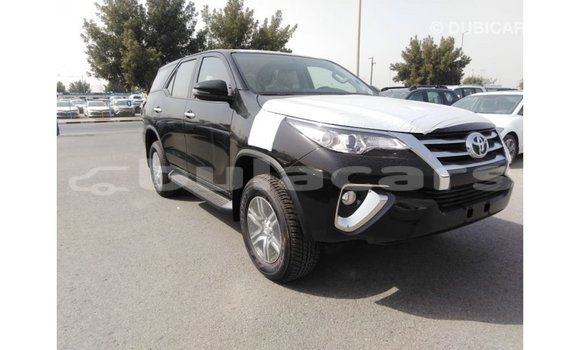Buy Import Toyota Fortuner Black Car in Import - Dubai in Central Buy Import Toyota Fortuner Black Car in Import - Dubai in Central