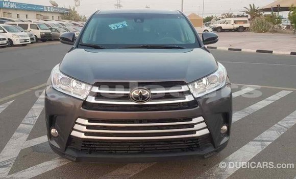 Buy Import Toyota Highlander Grey Car in Import - Dubai in Central Buy Import Toyota Highlander Grey Car in Import - Dubai in Central