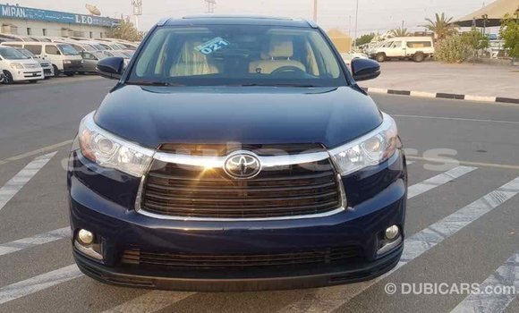 Buy Import Toyota Highlander Blue Car in Import - Dubai in Central Buy Import Toyota Highlander Blue Car in Import - Dubai in Central