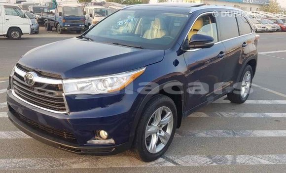 Buy Import Toyota Highlander Blue Car in Import - Dubai in Central Buy Import Toyota Highlander Blue Car in Import - Dubai in Central