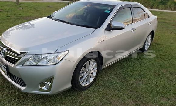 Acheter Occasion Voiture Toyota Camry Gris à Suva, Central Acheter Occasion Voiture Toyota Camry Gris à Suva, Central