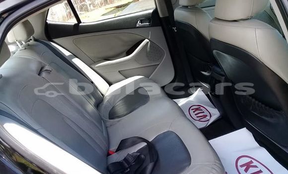 Acheter Occasion Voiture Kia Optima Bleu à Suva, Central Acheter Occasion Voiture Kia Optima Bleu à Suva, Central