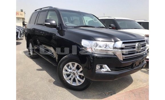Buy Import Toyota Land Cruiser Black Car in Import - Dubai in Central Buy Import Toyota Land Cruiser Black Car in Import - Dubai in Central