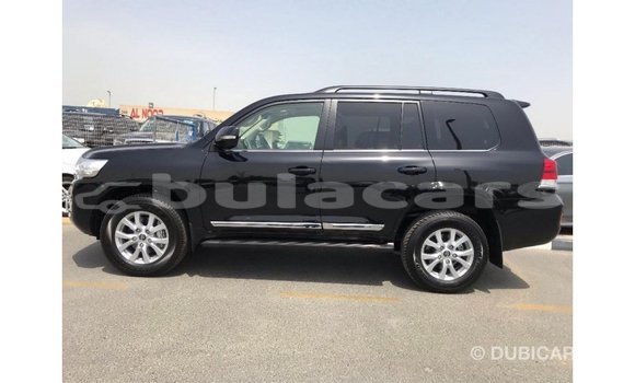 Buy Import Toyota Land Cruiser Black Car in Import - Dubai in Central Buy Import Toyota Land Cruiser Black Car in Import - Dubai in Central