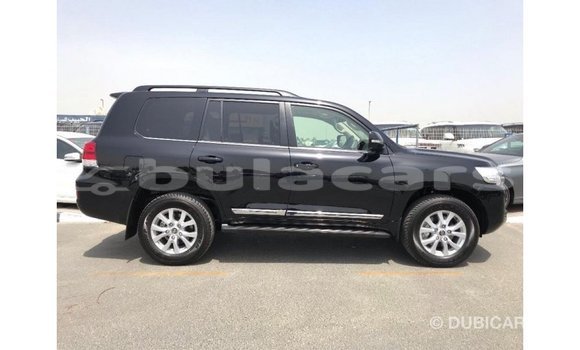 Buy Import Toyota Land Cruiser Black Car in Import - Dubai in Central Buy Import Toyota Land Cruiser Black Car in Import - Dubai in Central