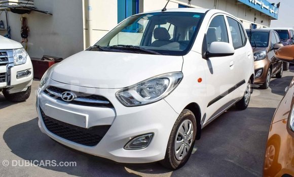 Buy Import Hyundai i10 White Car in Import - Dubai in Central Buy Import Hyundai i10 White Car in Import - Dubai in Central