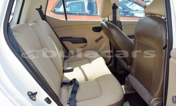 Buy Import Hyundai i10 White Car in Import - Dubai in Central Buy Import Hyundai i10 White Car in Import - Dubai in Central