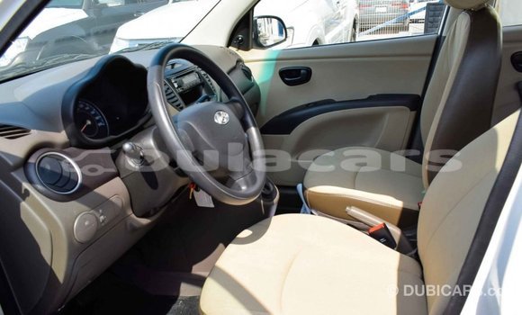 Buy Import Hyundai i10 White Car in Import - Dubai in Central Buy Import Hyundai i10 White Car in Import - Dubai in Central